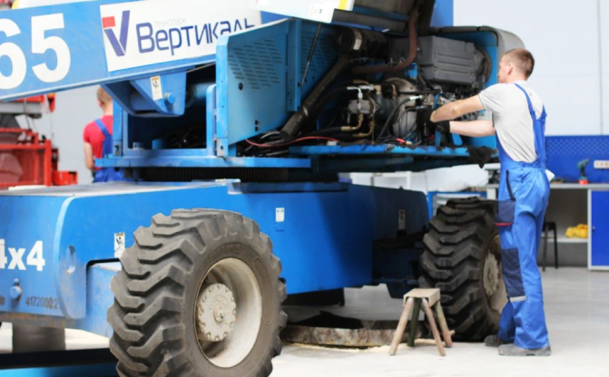 Аренда подъемниковАренда ножничных, коленчатых, мачтовых и телескопических подъемников.